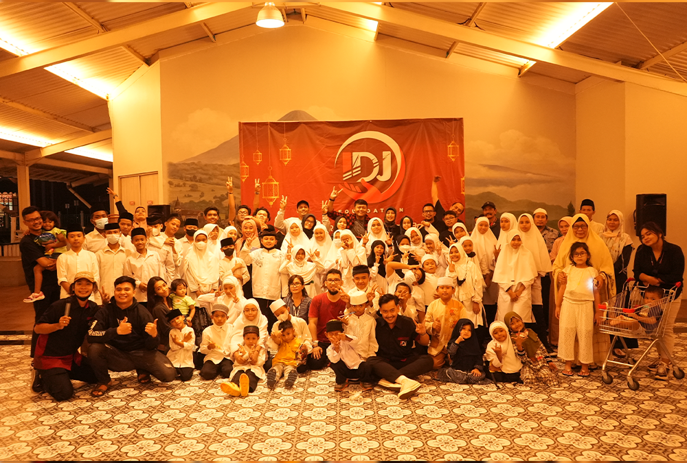 Ngabuburit di Cimory Dairy Land bersama IDJ Foundation